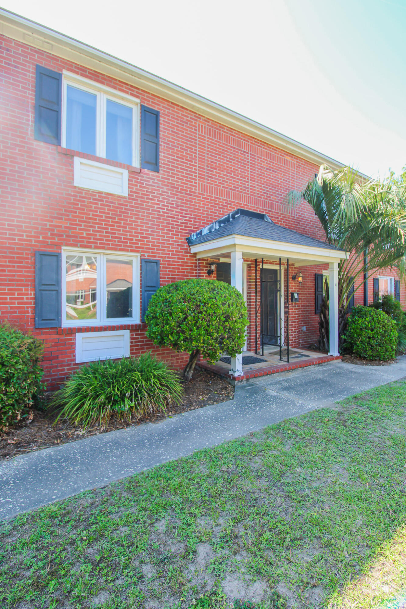 21 Hester Street, Unit 3 Charleston, SC 29403 - Photo 1 of 17 IMG_1672
