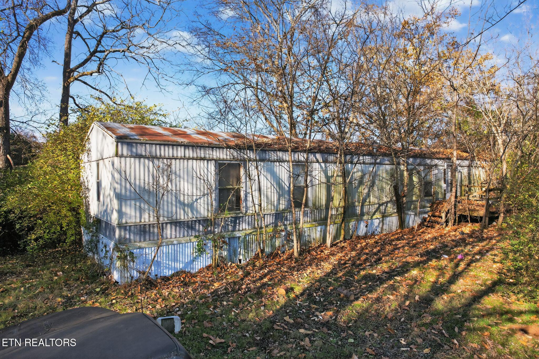 1637 Sheets Hollow Road Greenback, TN 37742 - Photo 5 of 17 05_1637_Sheets_Hollow_Rd_Greenback_TN_37