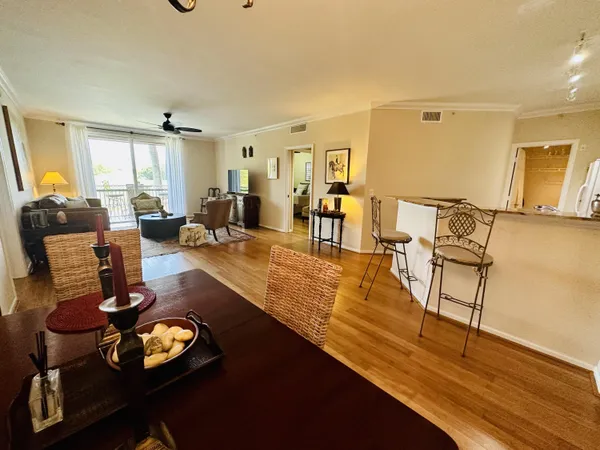 $2,250 | 11730 St Andrews Place, Unit 203, Wellington, FL 33414