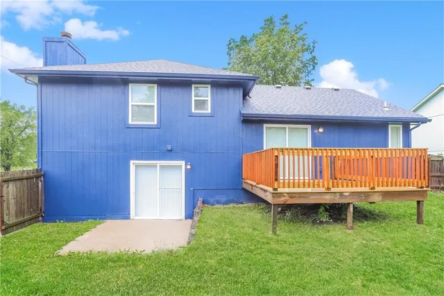 $2,030 | 1811 Patricia Drive, Kearney, MO 64060