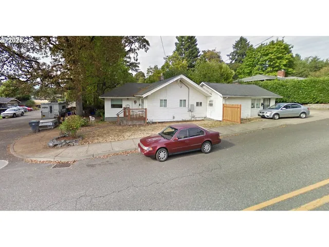 $575,000 | 825 Yale Avenue, Gladstone, OR 97027