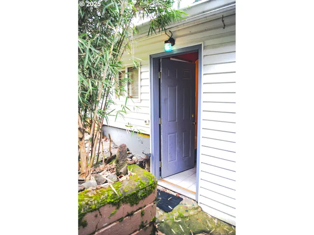 $575,000 | 825 Yale Avenue, Gladstone, OR 97027