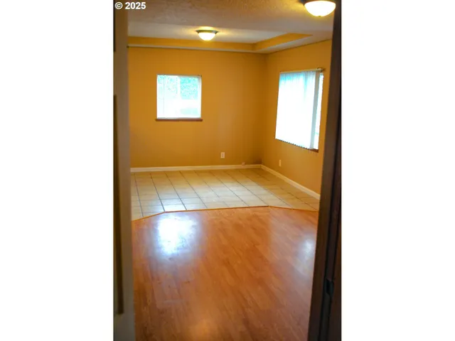 $575,000 | 825 Yale Avenue, Gladstone, OR 97027