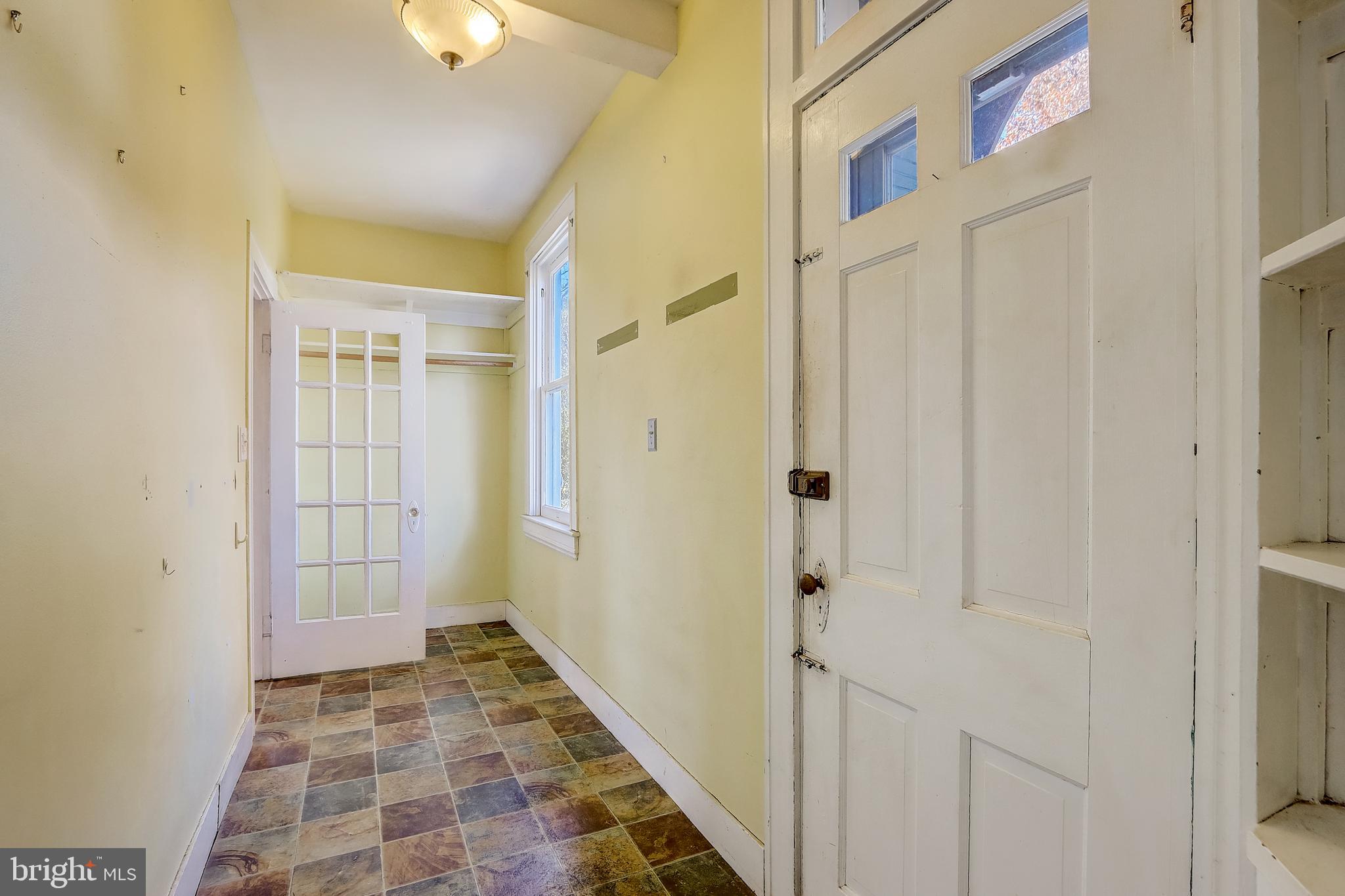 5200 Tramore Road Baltimore, MD 21214 - Photo 5 of 37