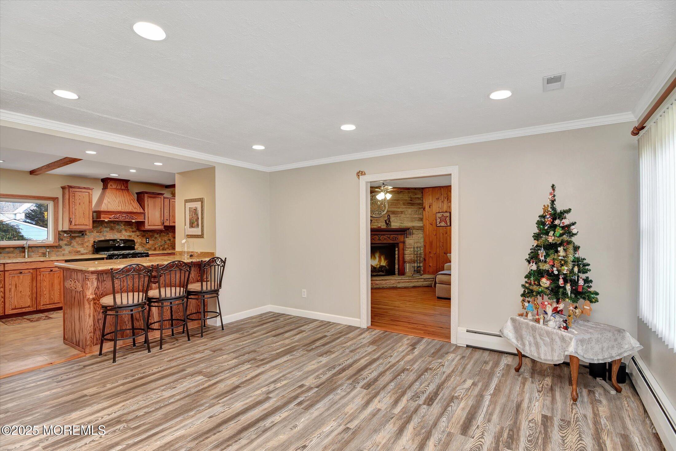 174 Ramtown-Greenville Road Howell, NJ 07731 - Photo 5 of 24 Living Room