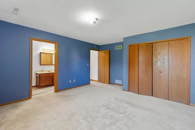 $439,900 | 669 North Woods Edge Drive, Oregon, WI 53575