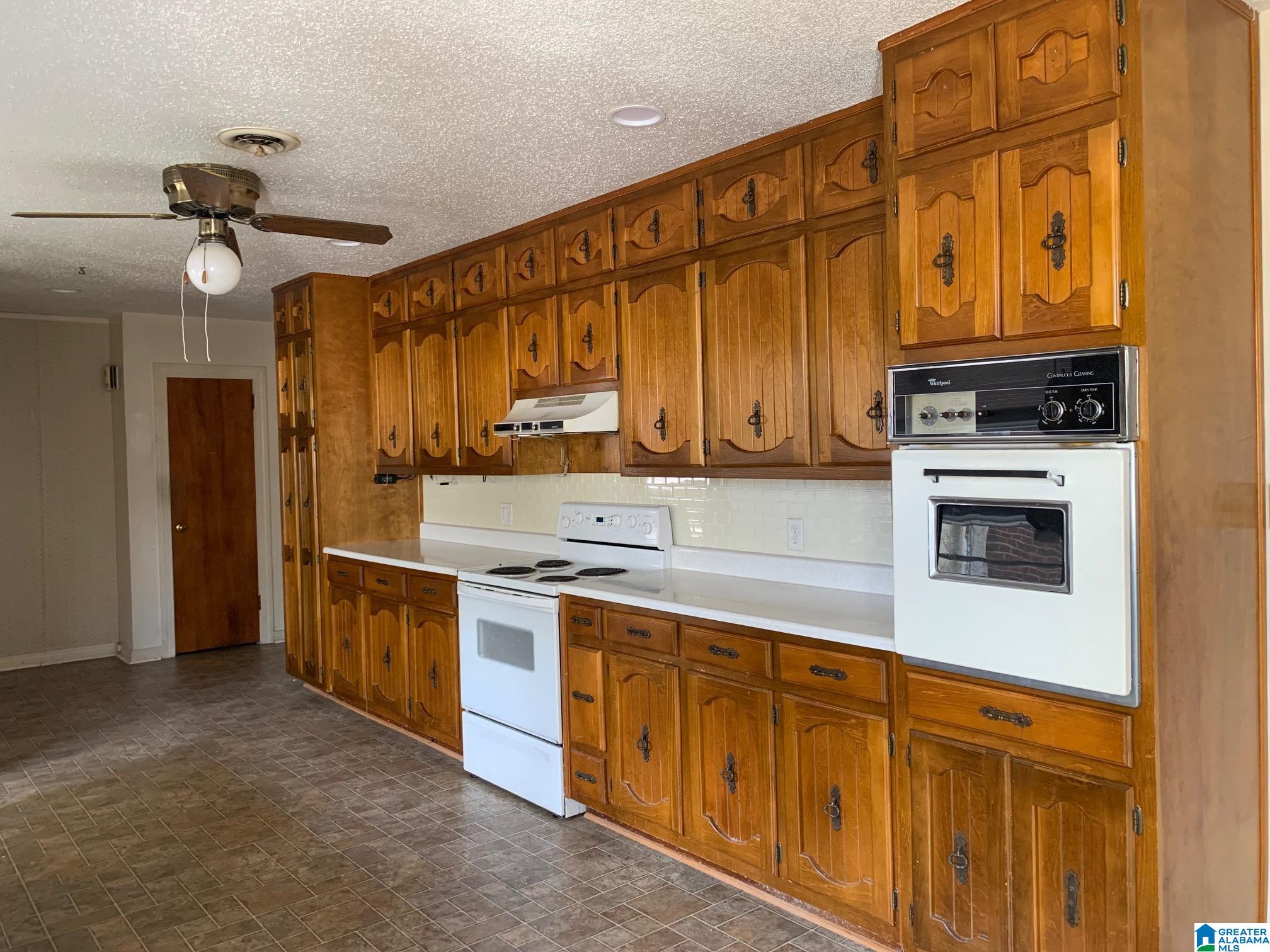 78 Middleton Road South Ohatchee, AL 36271 - Photo 12 of 31