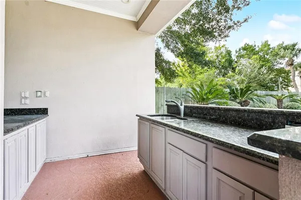 $1,595,000 | 3928 Edenborn Avenue, Metairie, LA 70002