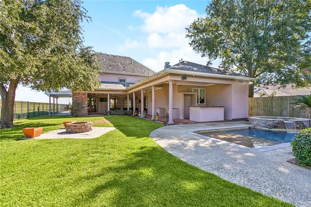 $1,649,000 | 3928 Edenborn Avenue, Metairie, LA 70002