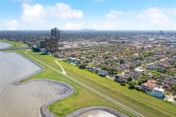 $1,595,000 | 3928 Edenborn Avenue, Metairie, LA 70002