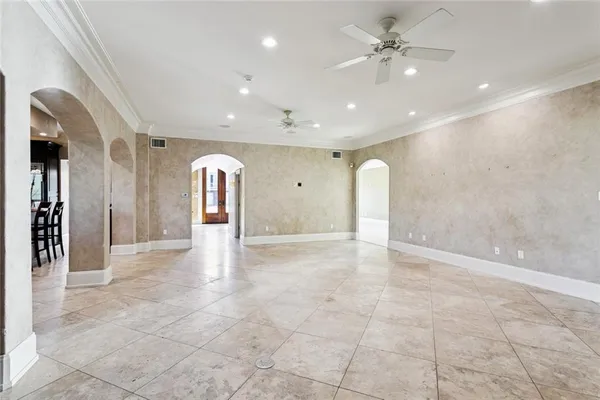 $1,595,000 | 3928 Edenborn Avenue, Metairie, LA 70002