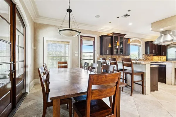 $1,595,000 | 3928 Edenborn Avenue, Metairie, LA 70002