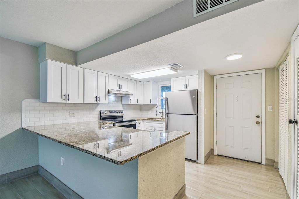 4829 Onyx Lane, Unit 101 New Port Richey, FL 34652 - Photo 12 of 74