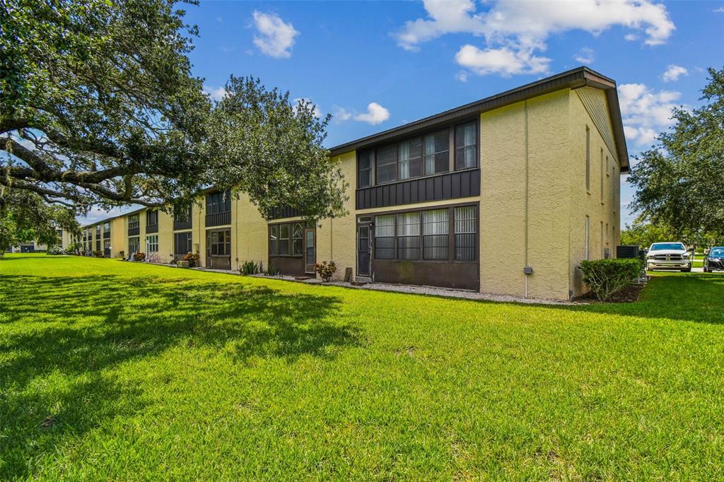 4829 Onyx Lane, Unit 101 New Port Richey, FL 34652 - Photo 37 of 74