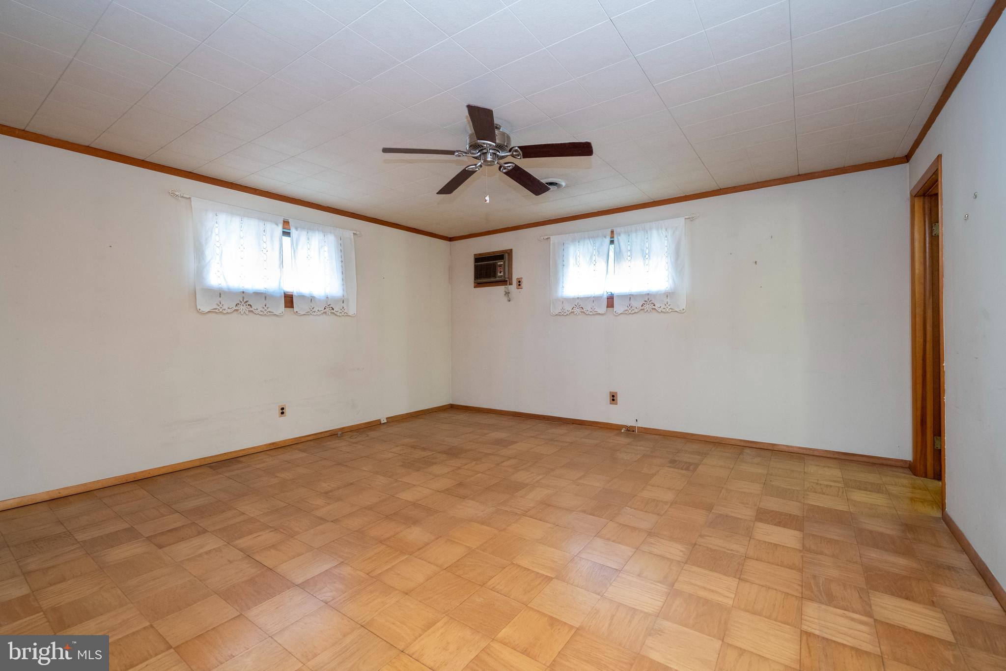 1900 Silver Lane Road Essex, MD 21221 - Photo 27 of 46 Primary Bedroom