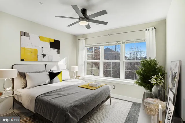 $685,000 | 9523 Bastille Street, Unit 207, Fairfax, VA 22031