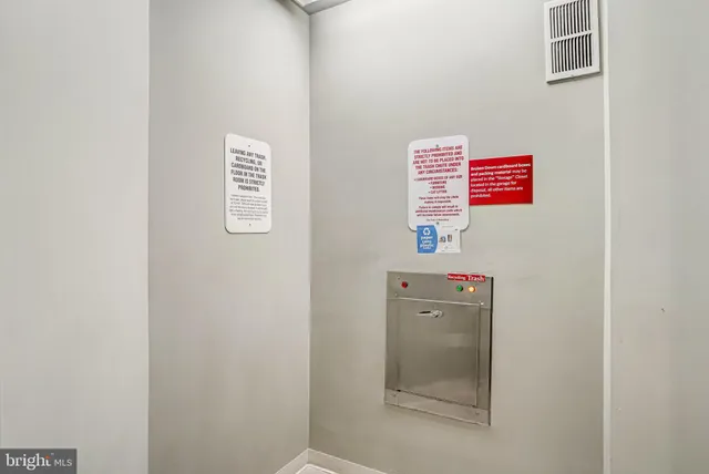 $685,000 | 9523 Bastille Street, Unit 207, Fairfax, VA 22031