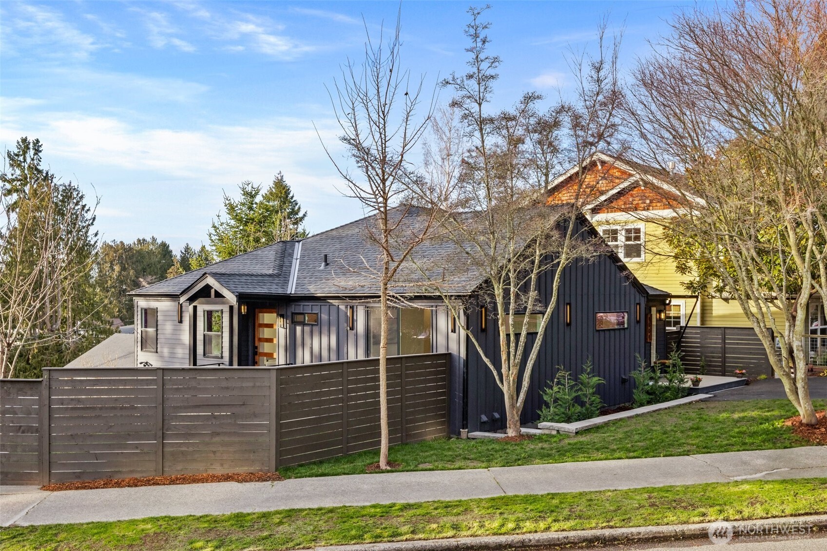 4604 Southwest Brace Point Drive Seattle, WA 98136 - Photo 29 of 29 Gallery Image 29