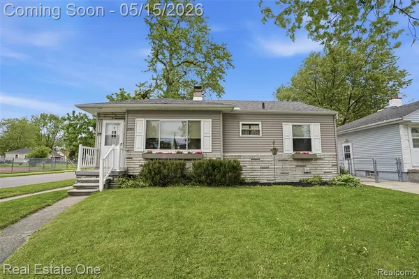 $265,000 | 2003 Mapledale Street, Ferndale, MI 48220