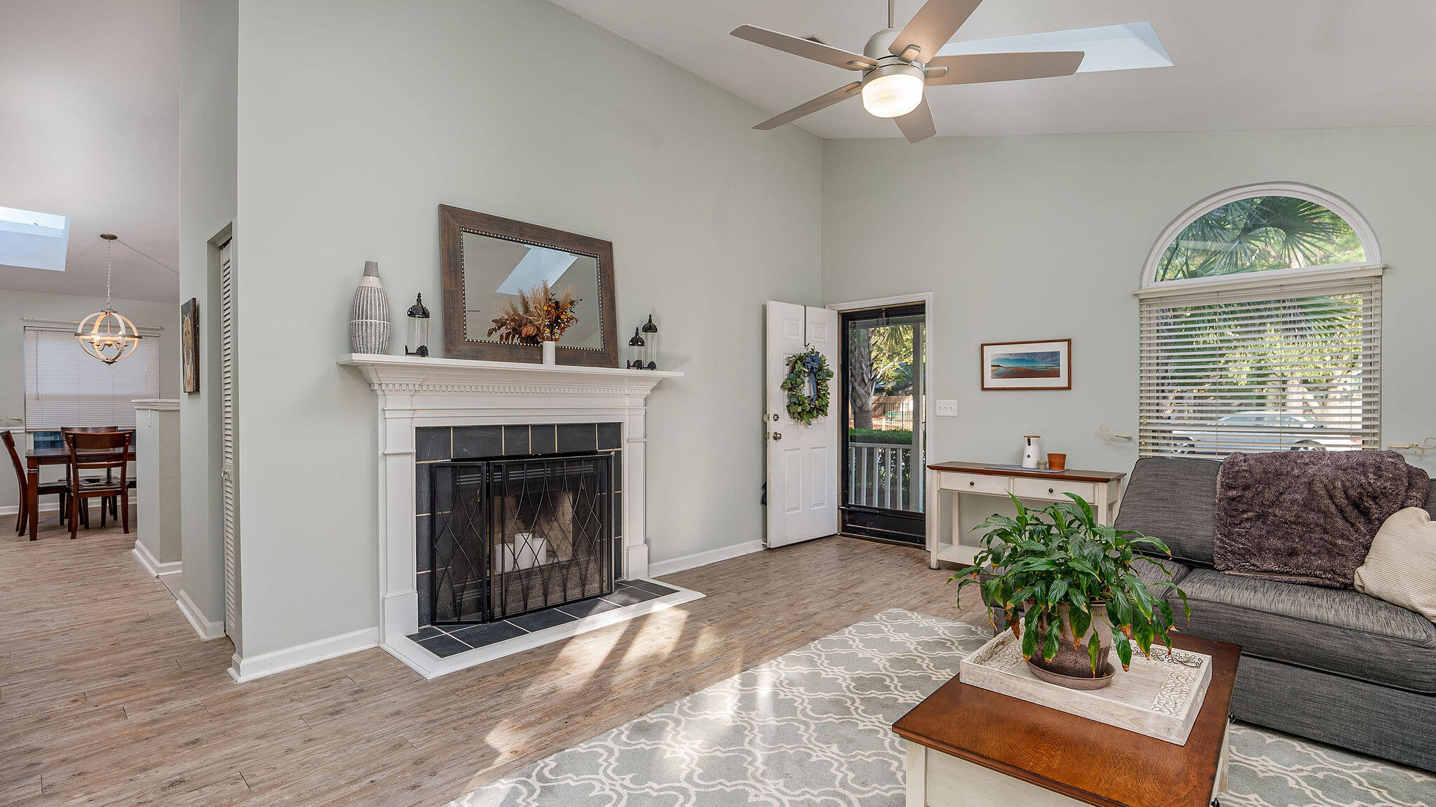 1213 Llewellyn Road Mount Pleasant, SC 29464 - Photo 13 of 28 13