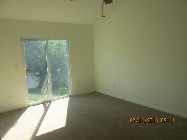 554 Stable Street Pataskala, OH 43062 - Photo 4 of 12