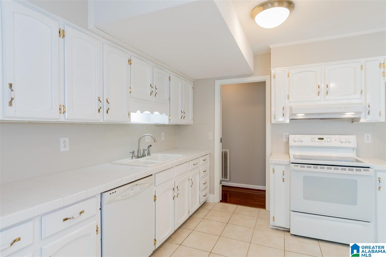 2517 Matzek Road Birmingham, AL 35226 - Photo 12 of 36