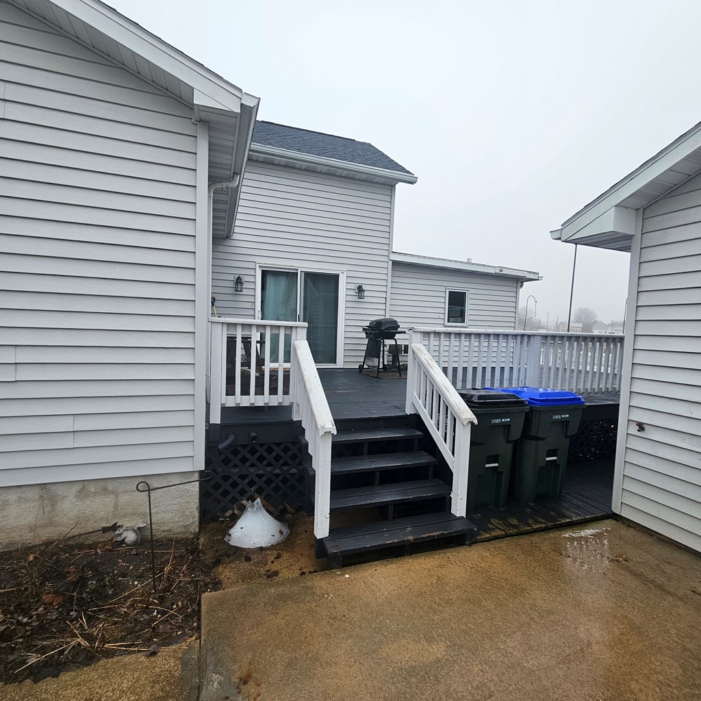408 North Water Street Algoma, WI 54201 - Photo 28 of 32