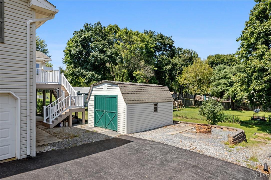 1821 Minesite Road Allentown, PA 18103 - Photo 35 of 48 Storage Shed