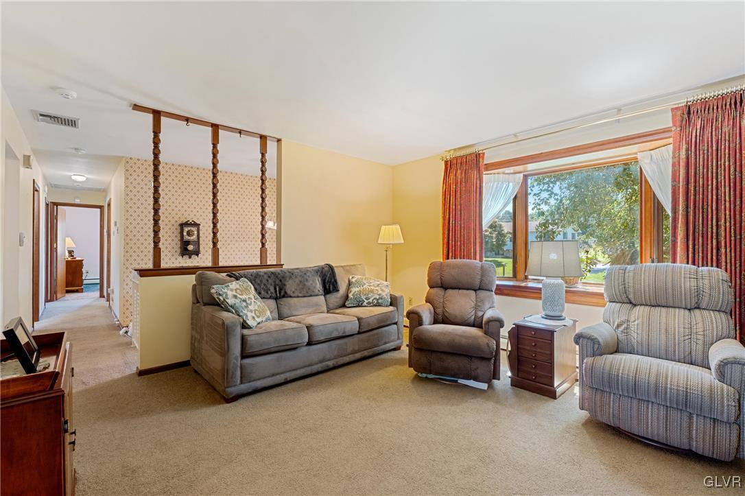 1821 Minesite Road Allentown, PA 18103 - Photo 8 of 48 Gallery Image 8