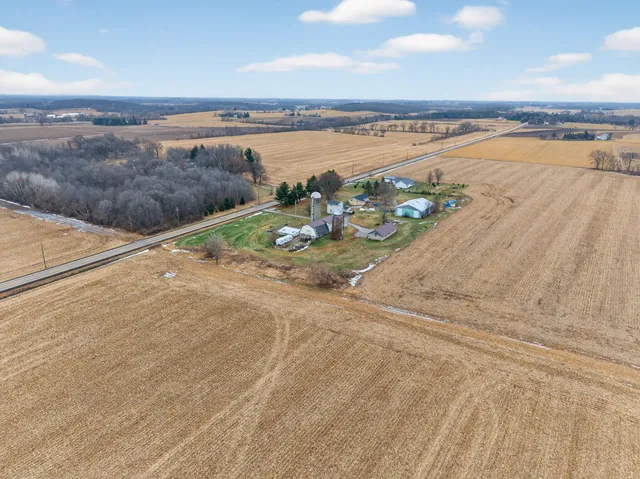 $489,900 | N8381 County Road D, Watertown, WI 53094