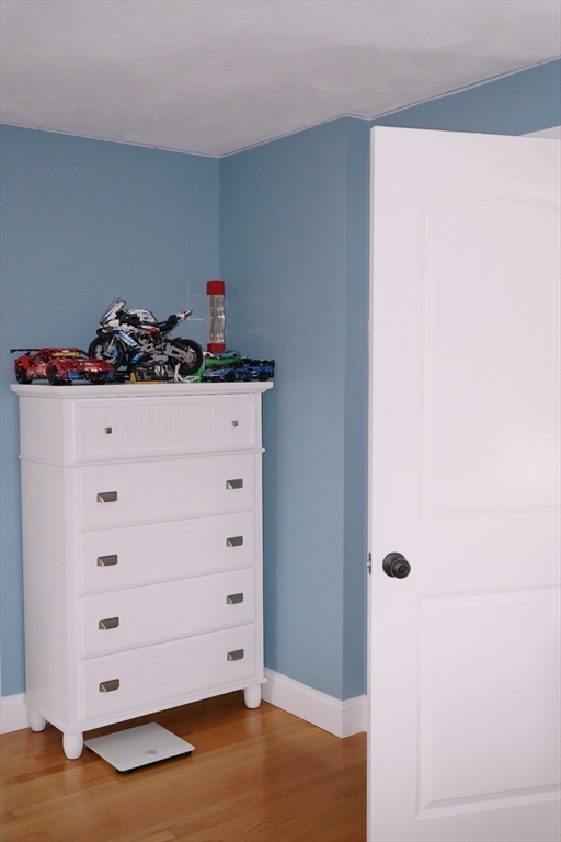 54 Melbourne Road Barnstable, MA 02601 - Photo 23 of 42