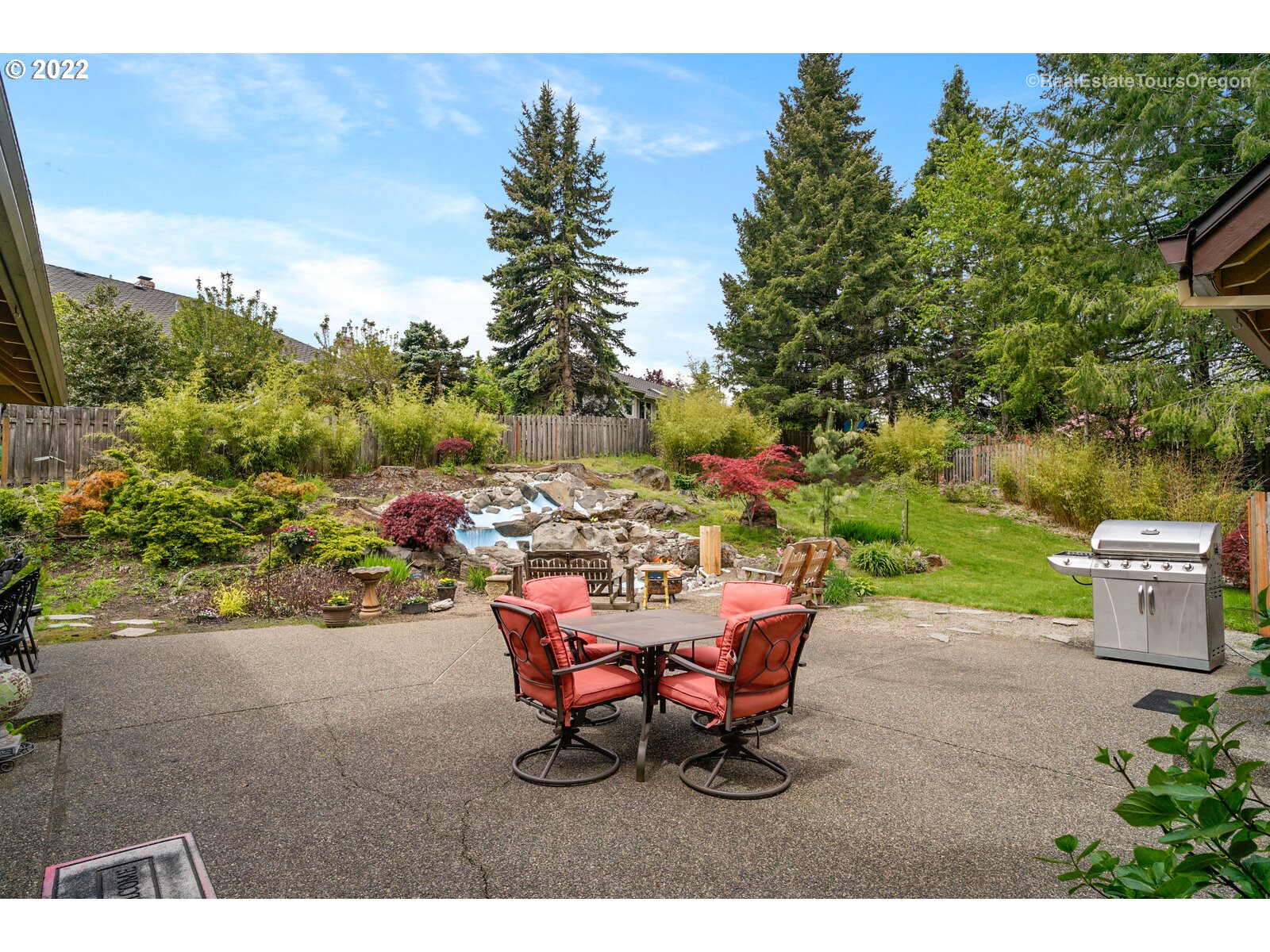 13615 Southwest Tarleton Court Tigard, OR 97224 - Photo 27 of 32 Gallery Image 27