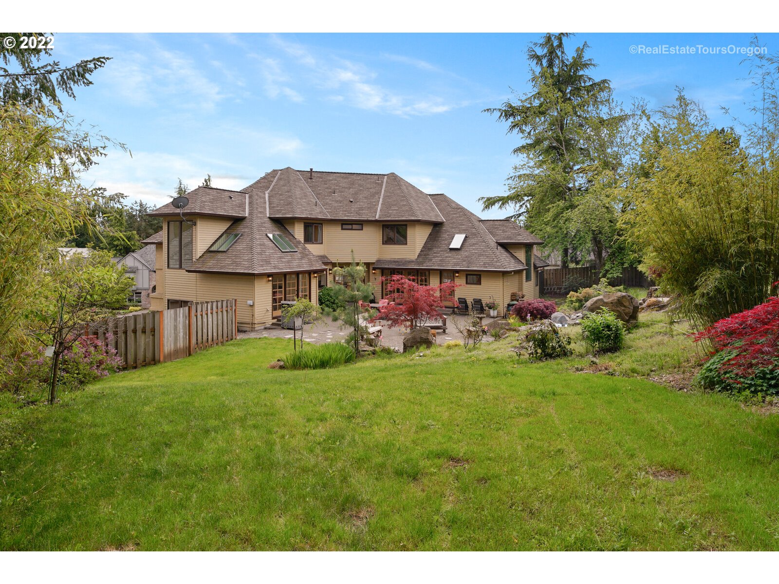 13615 Southwest Tarleton Court Tigard, OR 97224 - Photo 29 of 32 Gallery Image 29