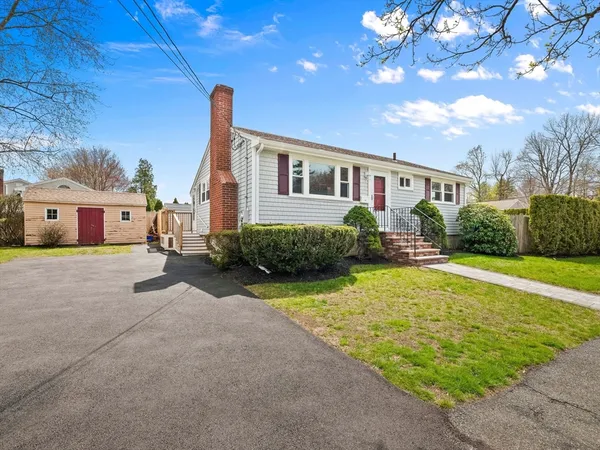 $689,900 | 26 Millbrook Road, Beverly, MA 01915