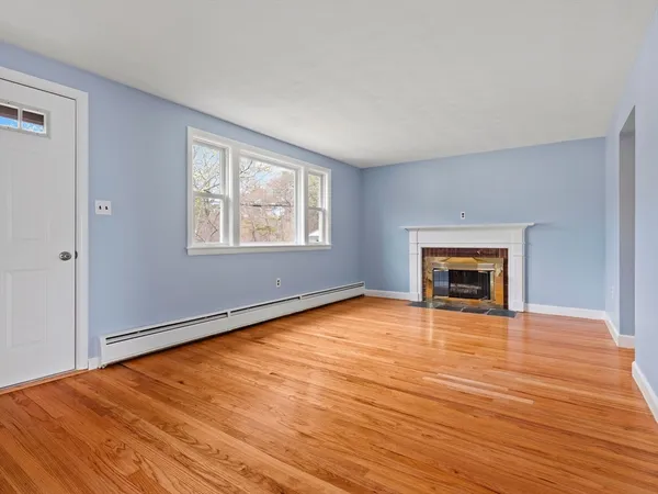 $689,900 | 26 Millbrook Road, Beverly, MA 01915