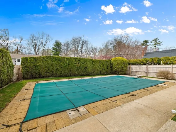 $689,900 | 26 Millbrook Road, Beverly, MA 01915