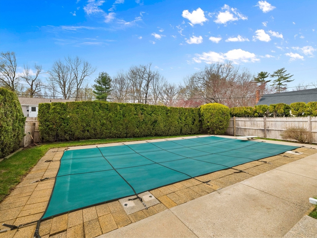 26 Millbrook Road Beverly, MA 01915 - Photo 37 of 42
