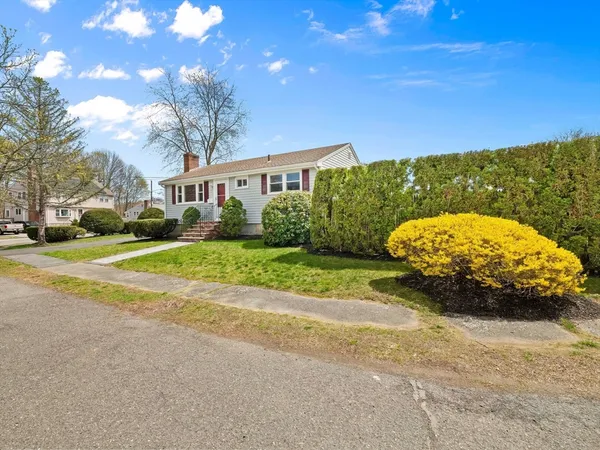 $689,900 | 26 Millbrook Road, Beverly, MA 01915
