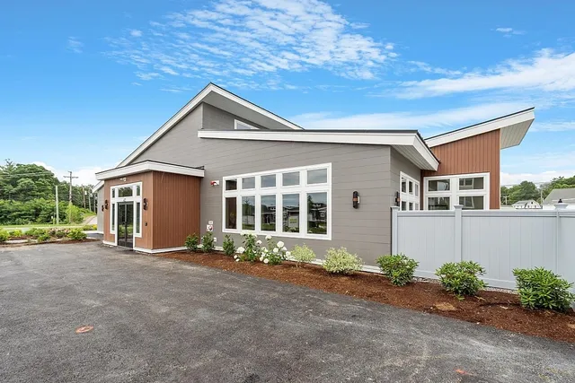 $759,900 | 37 Vantage Point Drive, Unit 3, Laconia, NH 03246