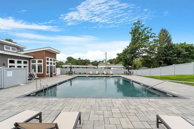 $759,900 | 37 Vantage Point Drive, Unit 3, Laconia, NH 03246