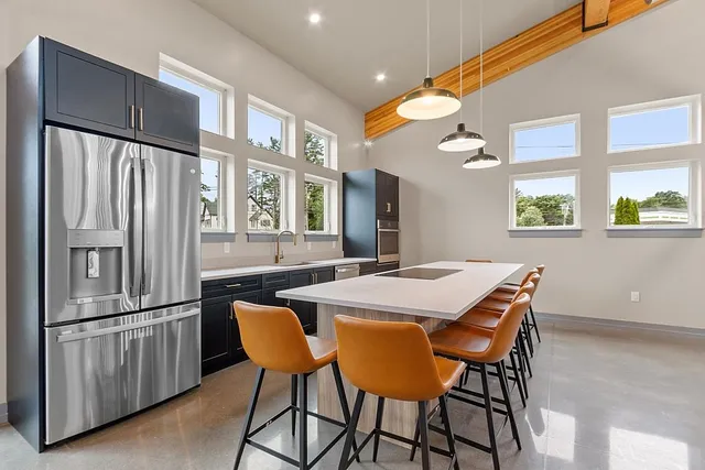 $759,900 | 37 Vantage Point Drive, Unit 3, Laconia, NH 03246