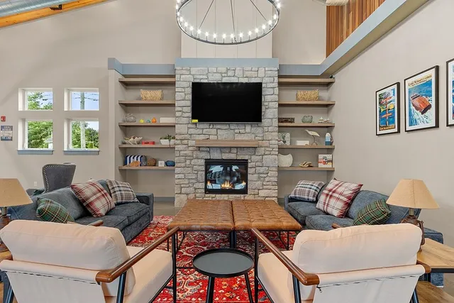 $759,900 | 37 Vantage Point Drive, Unit 3, Laconia, NH 03246