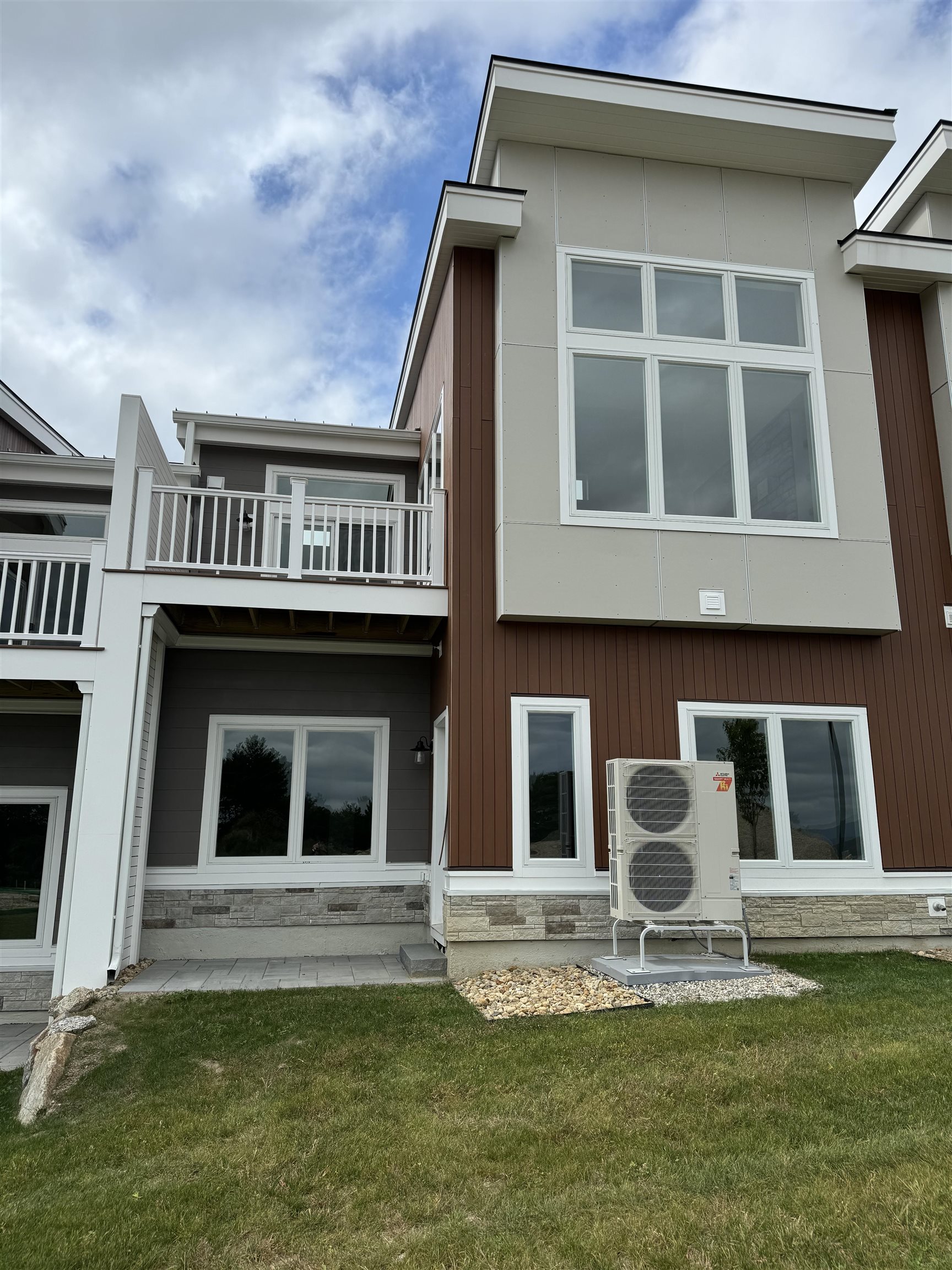 37 Vantage Point Drive, Unit 3 Laconia, NH 03246 - Photo 8 of 44