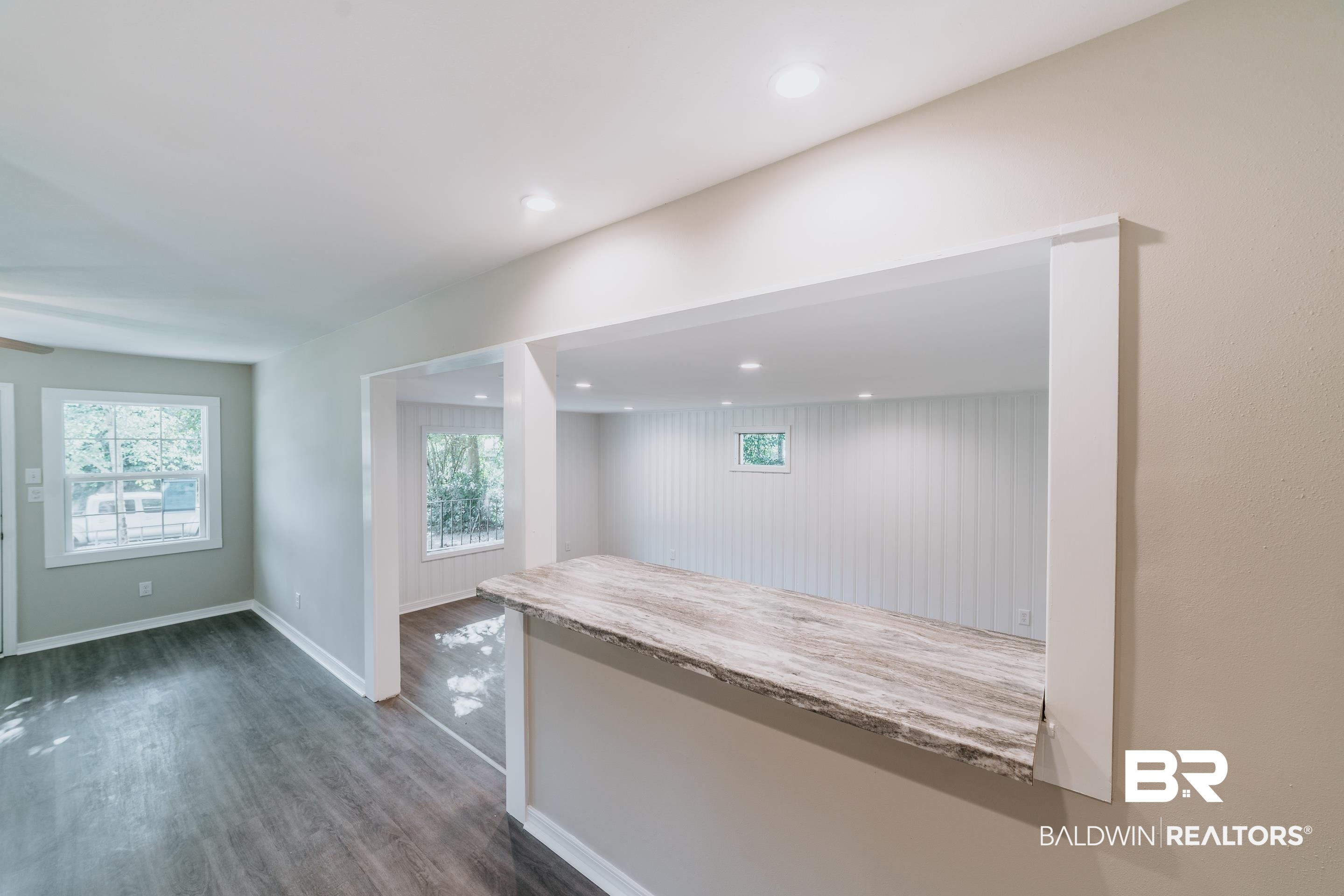 4924 Freeway Drive Mobile, AL 36619 - Photo 6 of 22