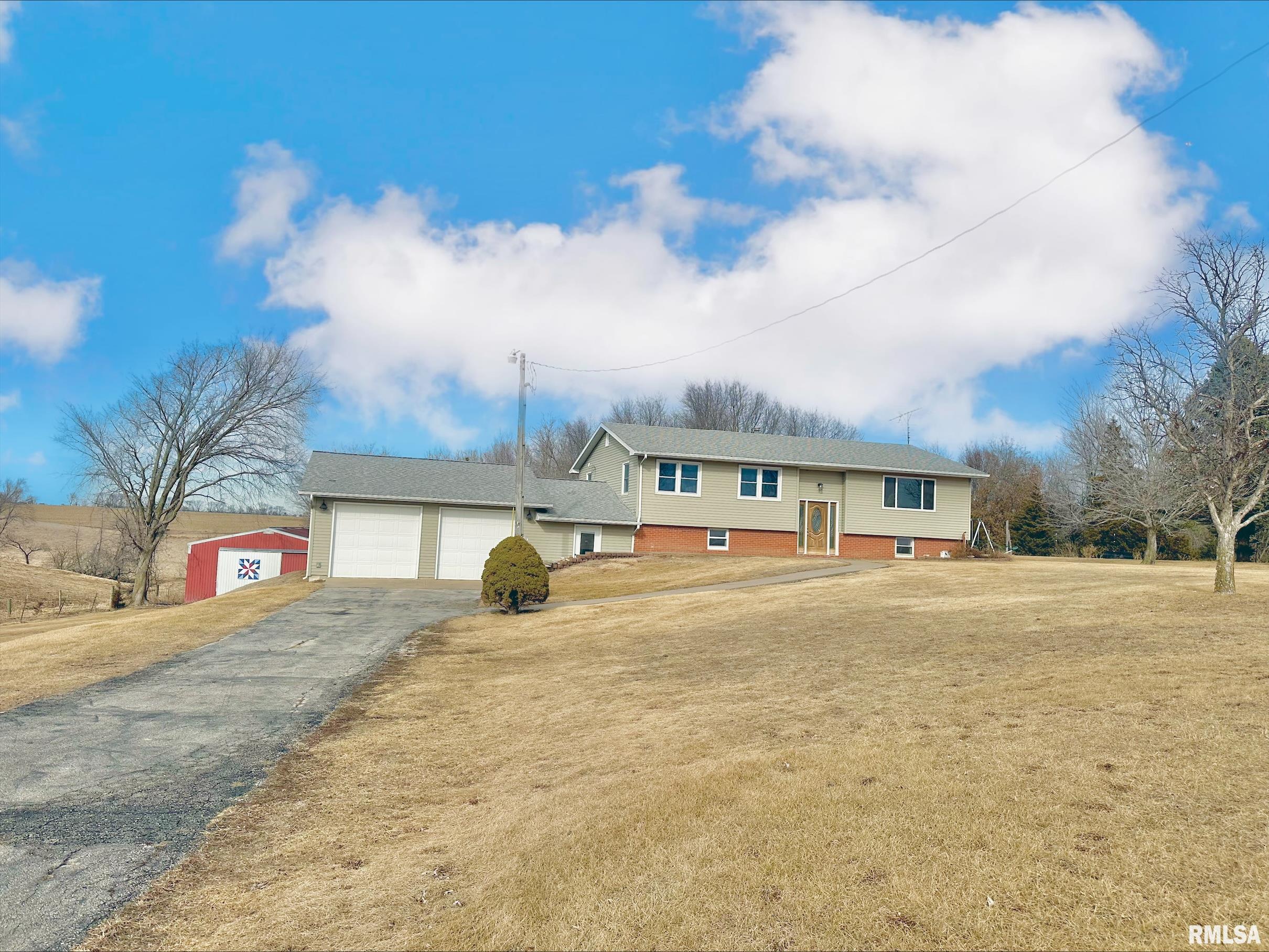 1416 Berwick Road Berwick, IL 61417 - Photo 2 of 34