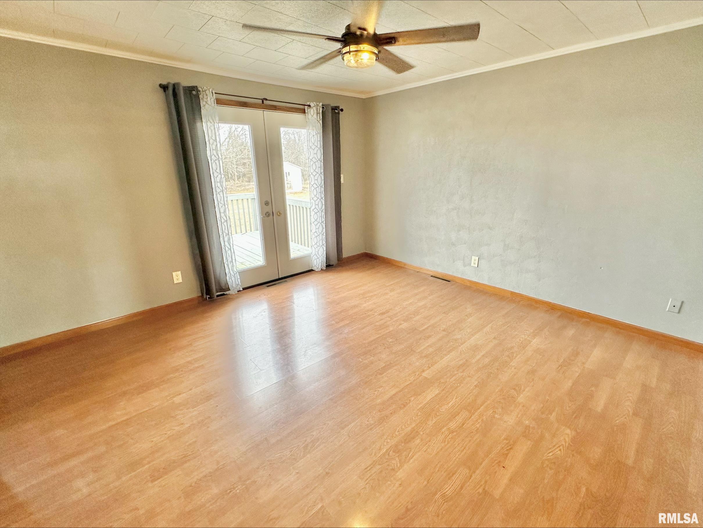 1416 Berwick Road Berwick, IL 61417 - Photo 29 of 34