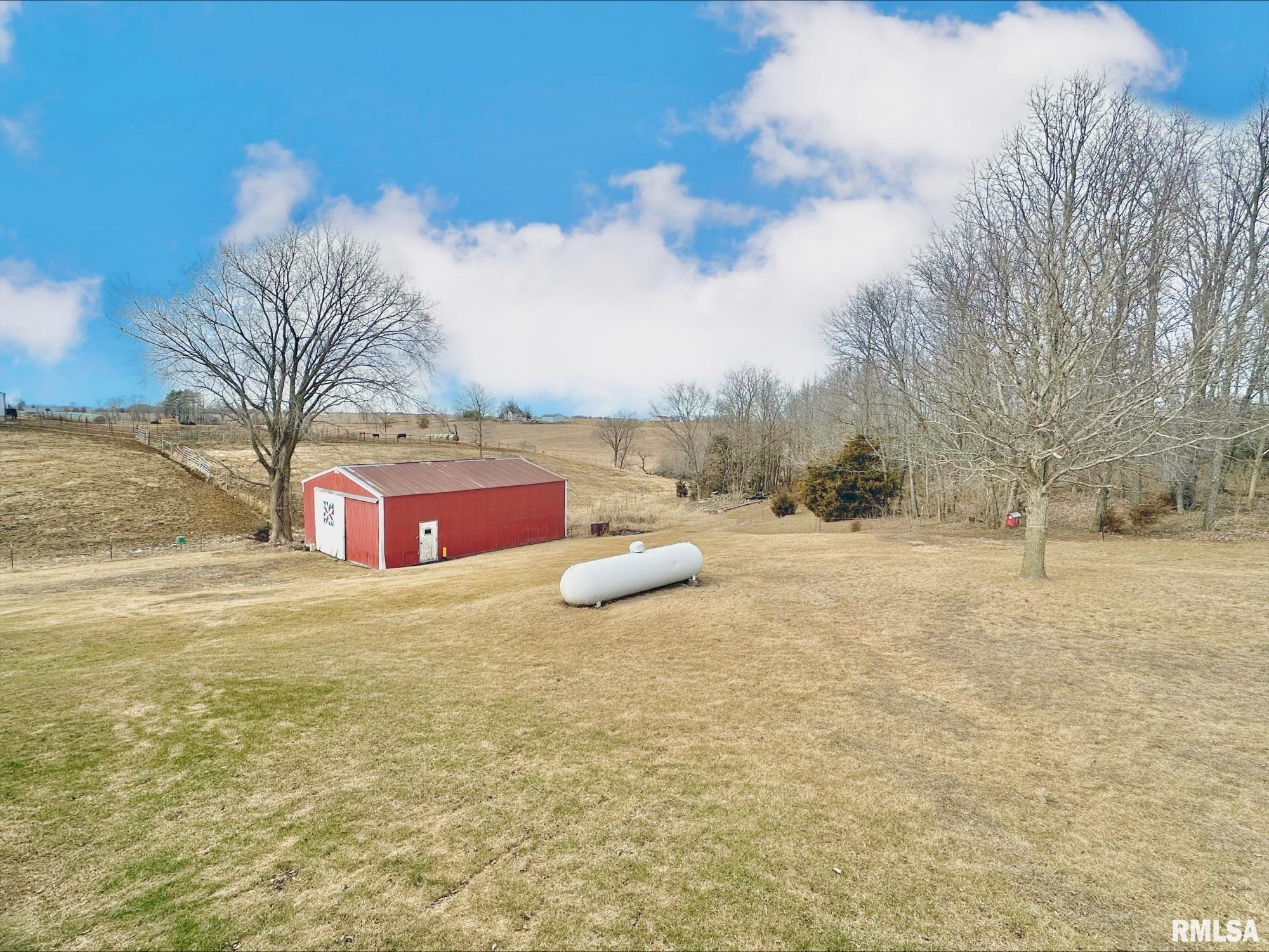 1416 Berwick Road Berwick, IL 61417 - Photo 6 of 34