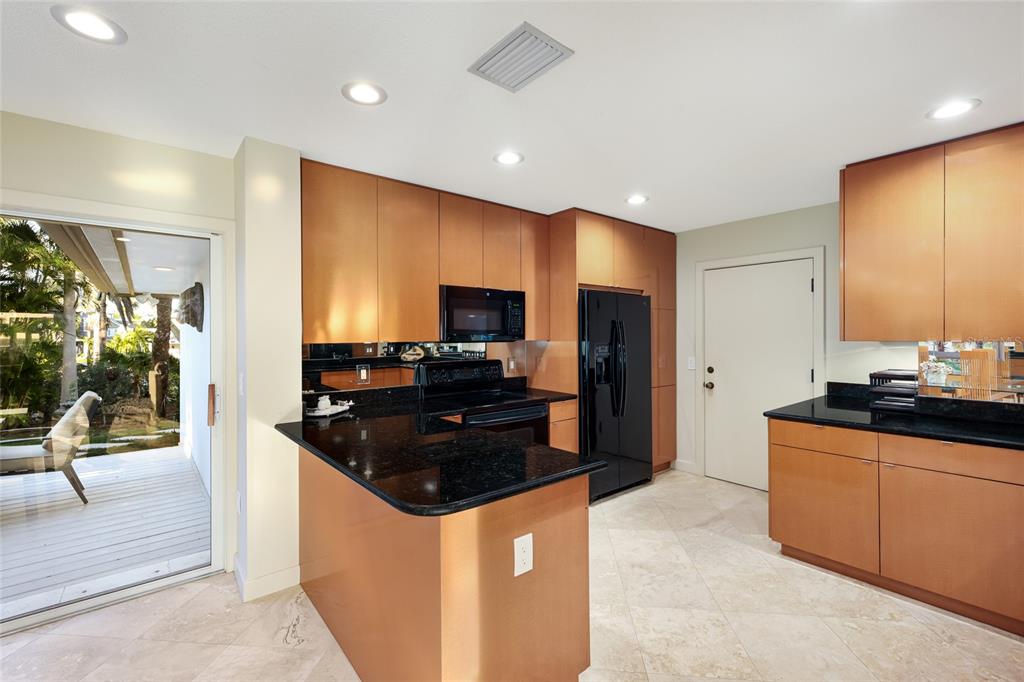 106 49th Street Holmes Beach, FL 34217 - Photo 19 of 88