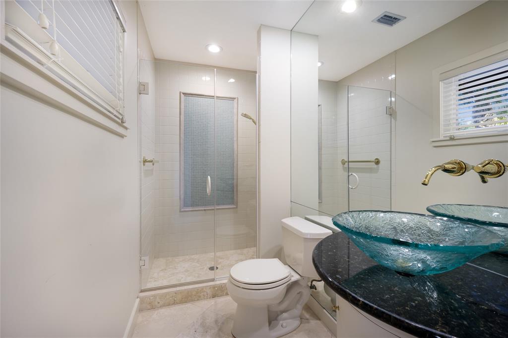 106 49th Street Holmes Beach, FL 34217 - Photo 26 of 88