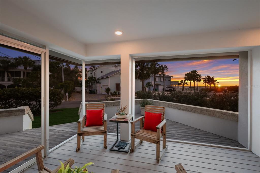 106 49th Street Holmes Beach, FL 34217 - Photo 8 of 88